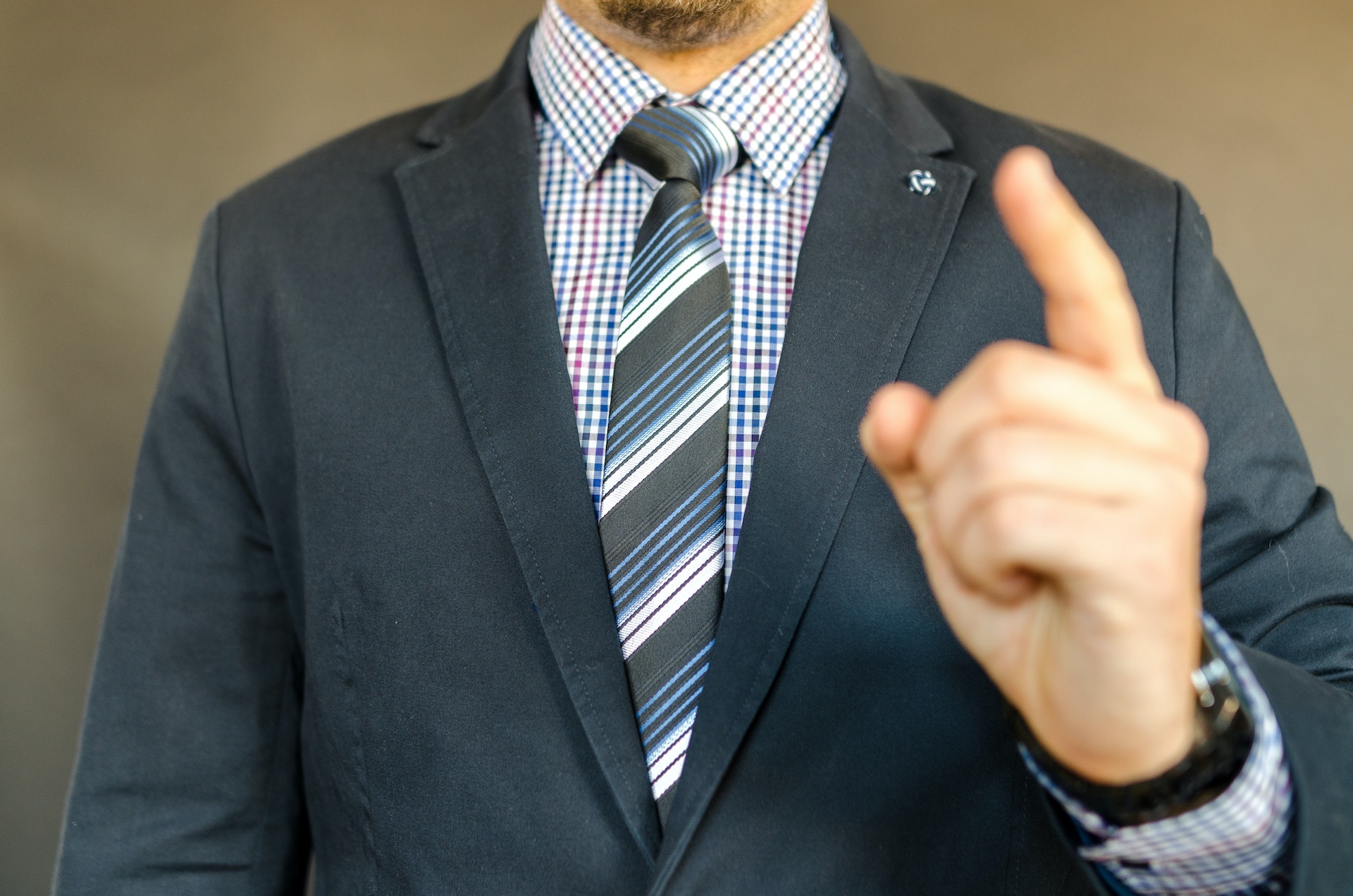 Leia mais sobre o artigo How to ask your boss for a raise